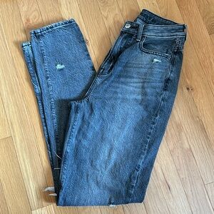 American Eagle highest rise mom jean